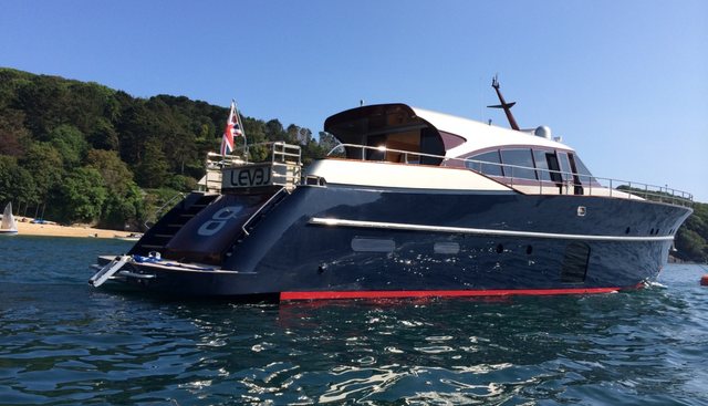 LEVEL 8 yacht charter 3