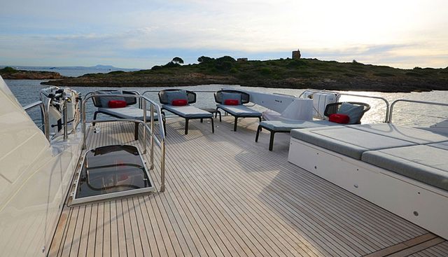 PRINCESS 95 yacht charter 2
