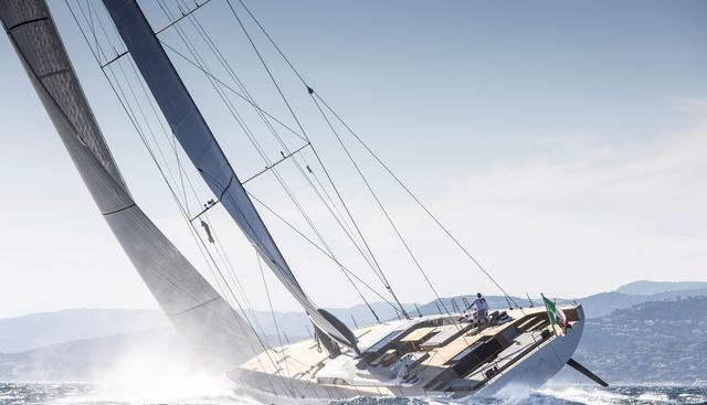CEFEA yacht charter 5