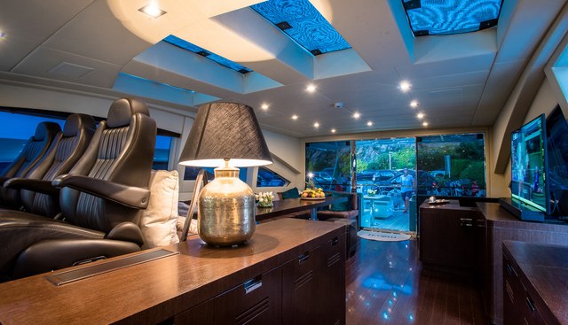 MILU II yacht charter 3