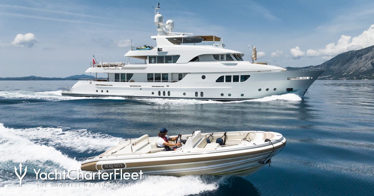 SERENITY yacht charter 2