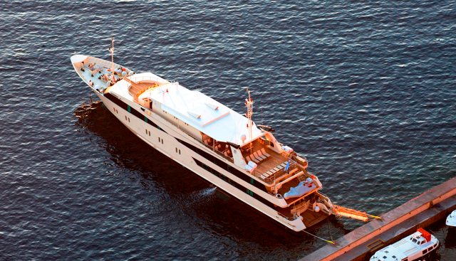 HARMONY V yacht charter 3