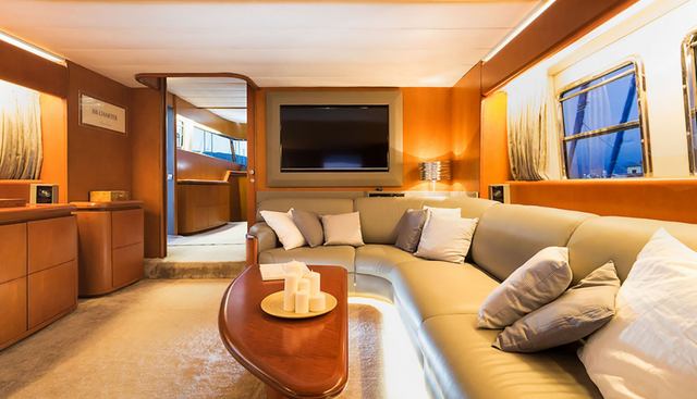 CLAUDIA AMBER yacht charter 5