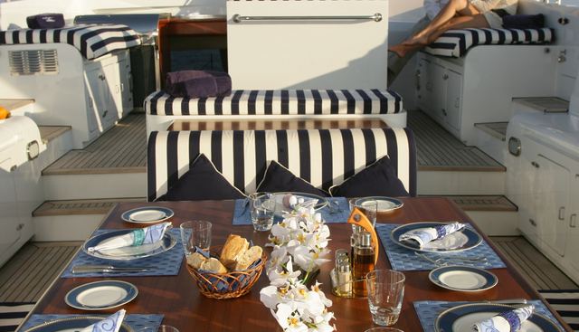 BLACK PEARL yacht charter 3