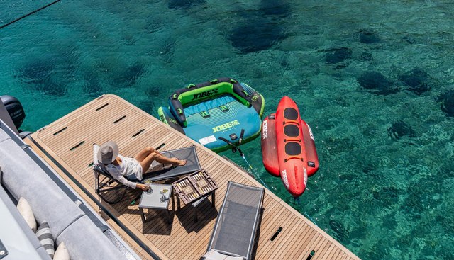 CALM DOWN yacht charter 5