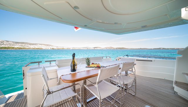 SIMPLY BRILLIANT yacht charter 5