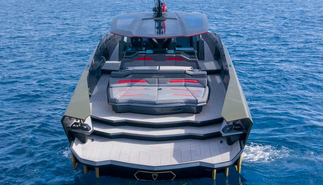 FAST ONE yacht charter 5