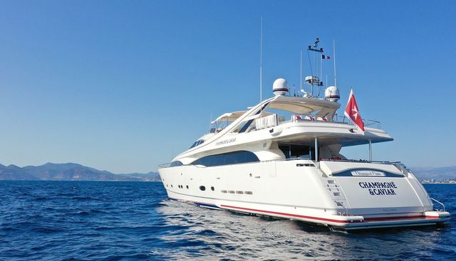 CHAMPAGNE AND CAVIAR yacht charter 5