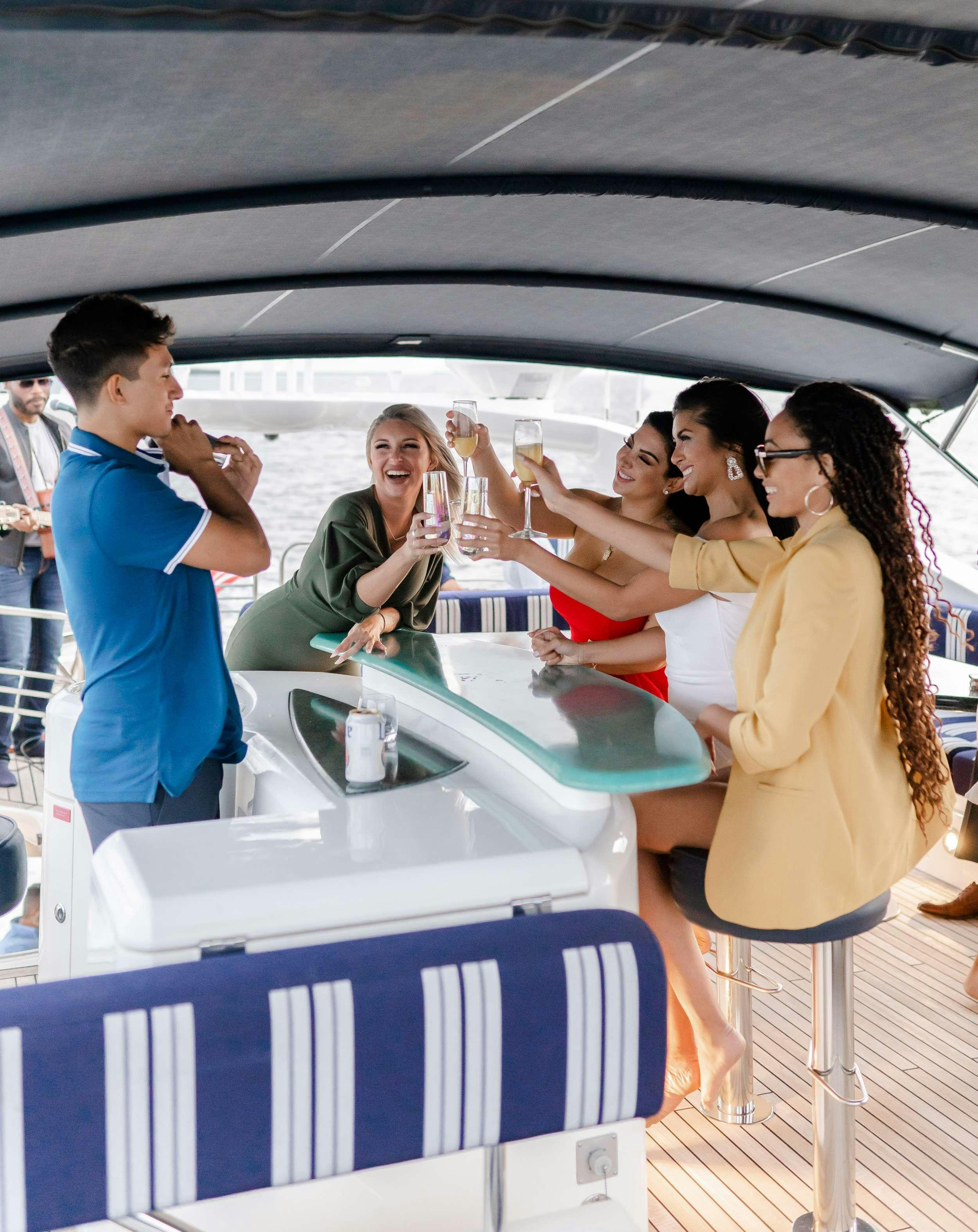 VANGUARD yacht charter 5