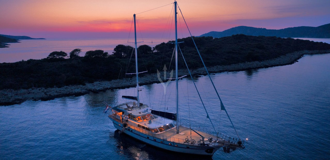 ALBA YACHT CHARTER yacht charter