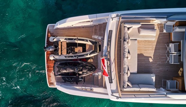 FUQUET DUET yacht charter 5