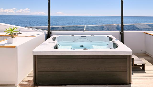 MOBIUS yacht charter 3