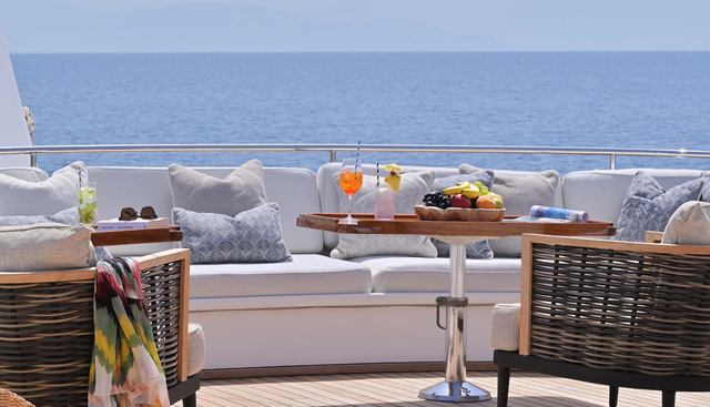SHAHA yacht charter 4