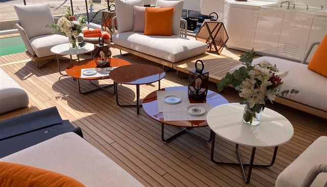 JULES yacht charter 3