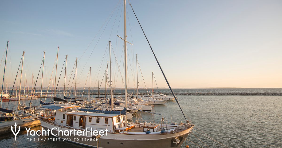 COSMOS yacht charter 2
