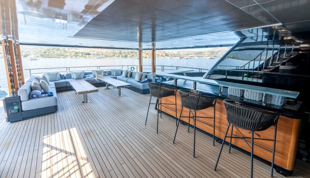 PROVOCATEUR yacht charter 5