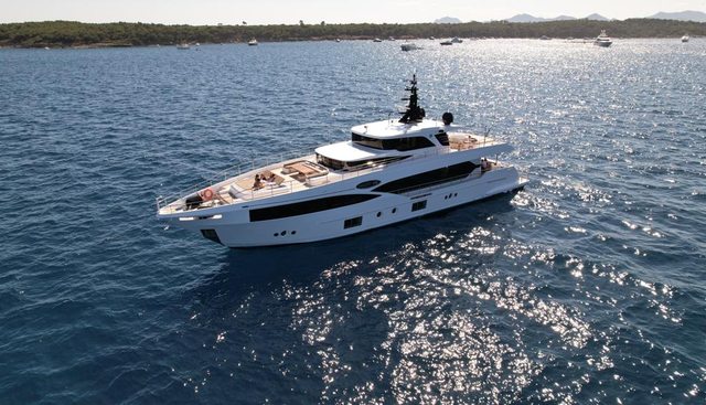 CAROBELLE yacht charter 4