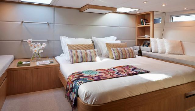PH3 yacht charter 5