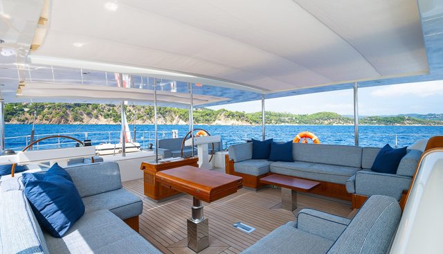 IL MIO CANTO LIBERO yacht charter 4