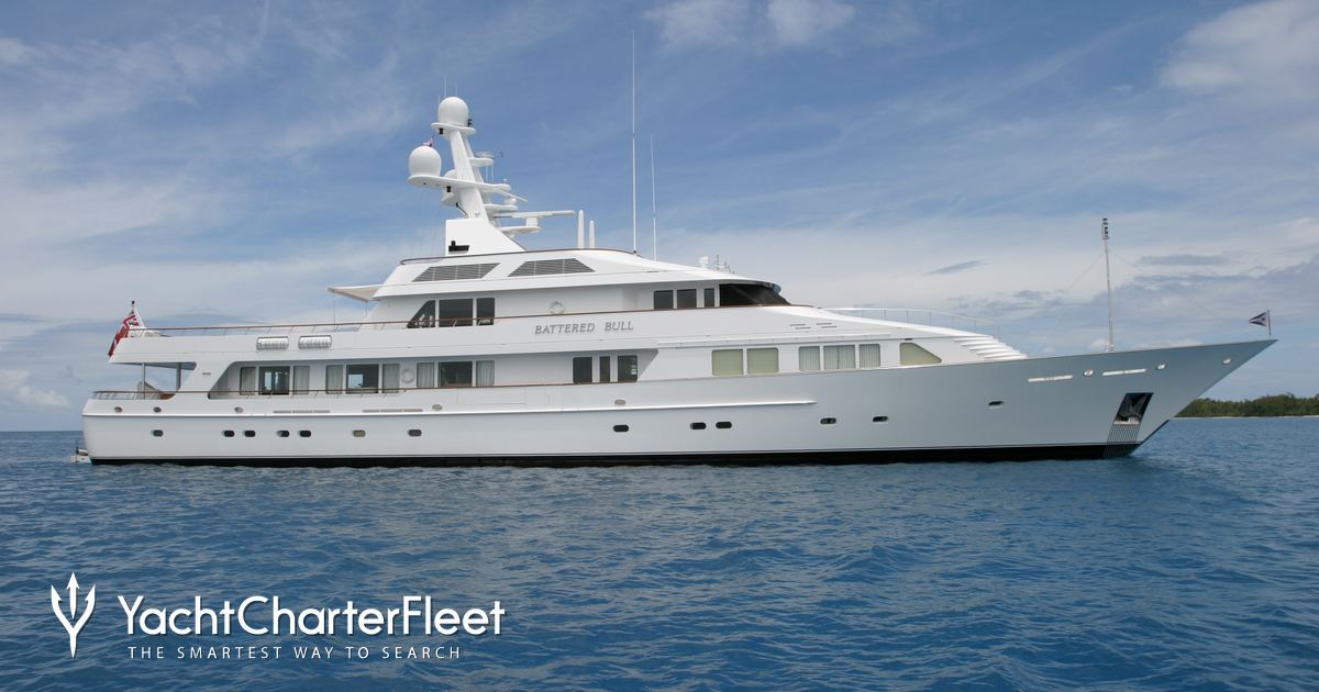 MARIA yacht charter 2