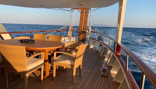 NINA SPIRIT OF THE WIND yacht charter 5