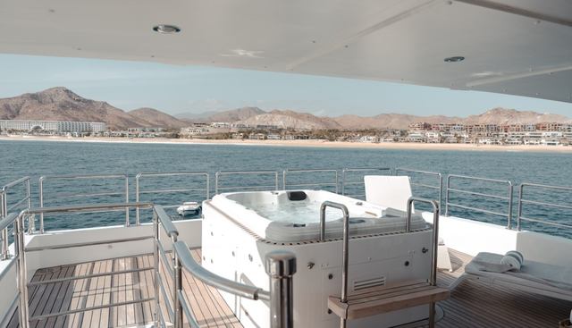 ALTAVITA yacht charter 3