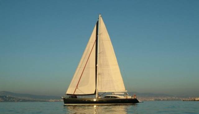 KARYA IV yacht charter 5