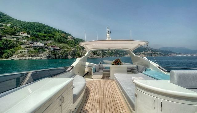DEA ONE yacht charter 2