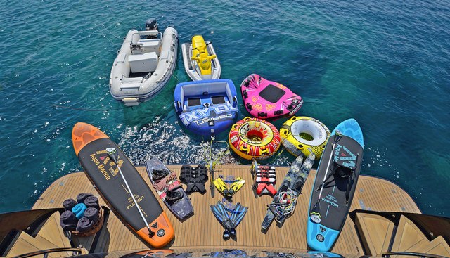 SUGAR yacht charter 5