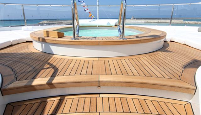 SEANNA yacht charter 3