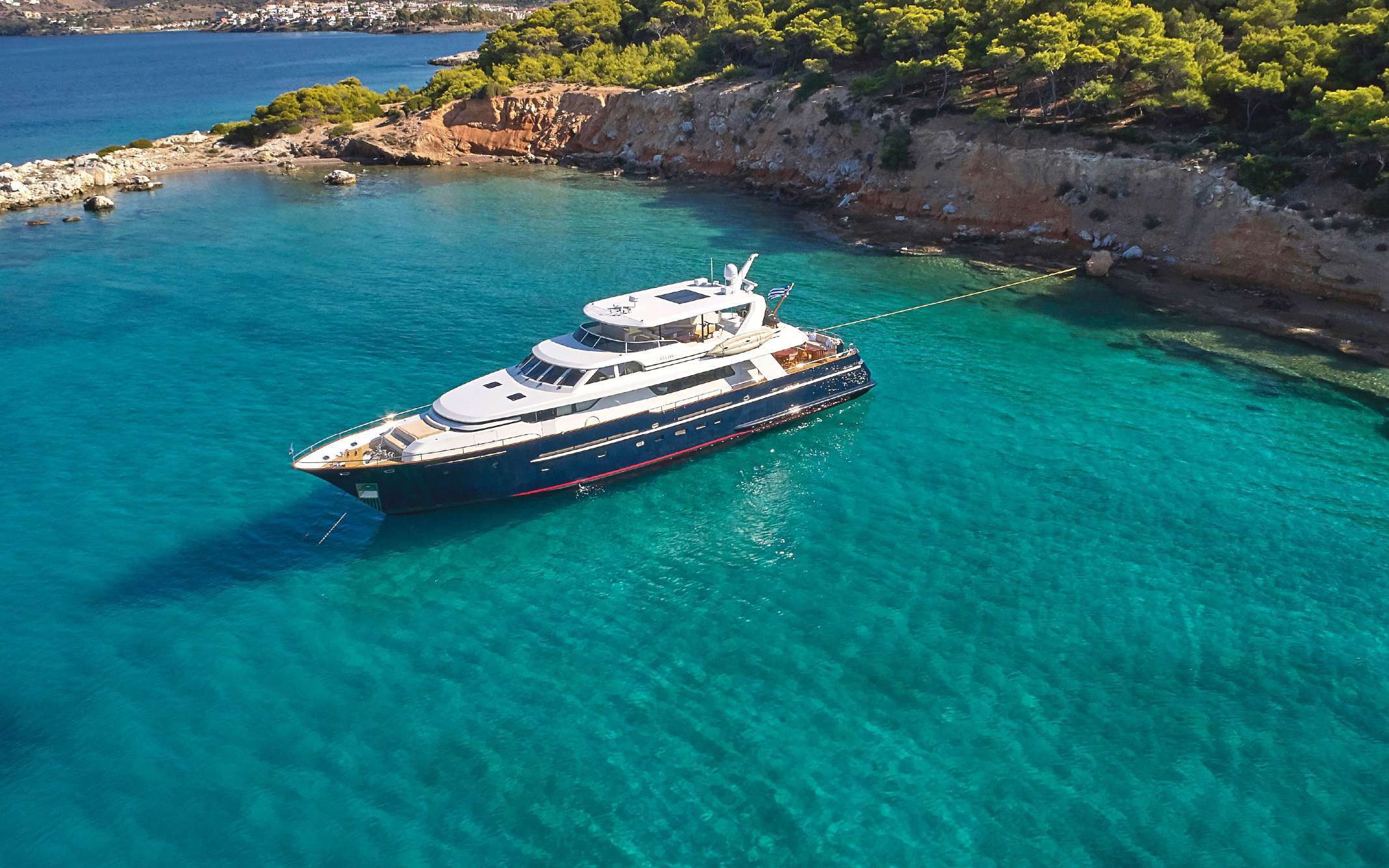 MIA ZOI yacht charter 3