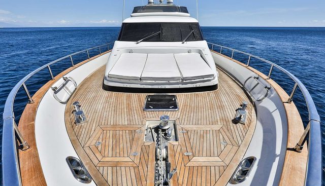 RESILIENCE yacht charter 2