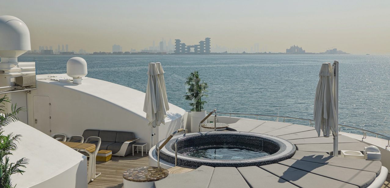 MOONLIGHT II yacht charter 2