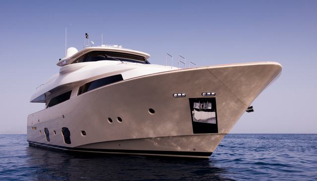 DANA yacht charter 2