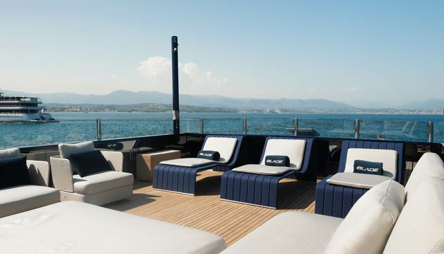 BLADE II yacht charter 3