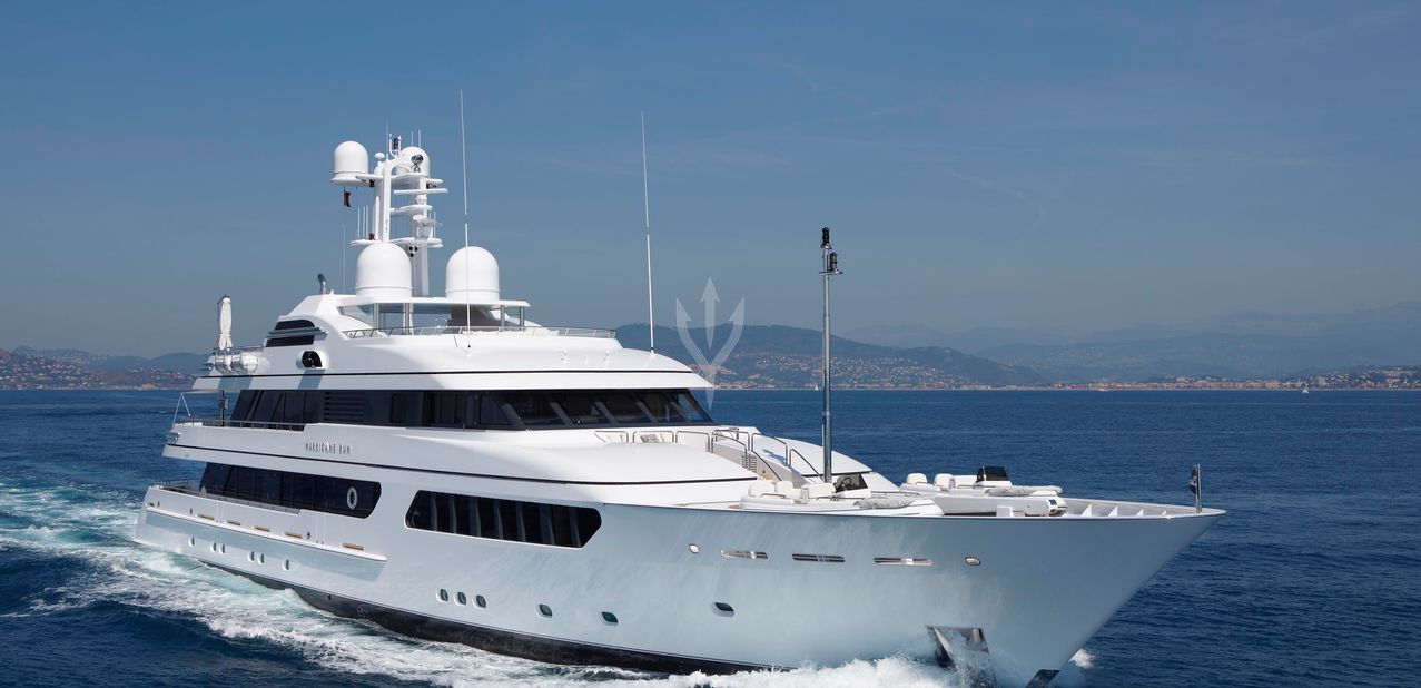 HURRICANE RUN YACHT CHARTER yacht charter