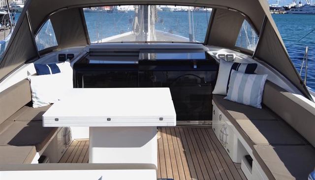MAEGAN yacht charter 4