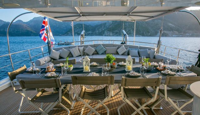 GOOD LIFE yacht charter 5