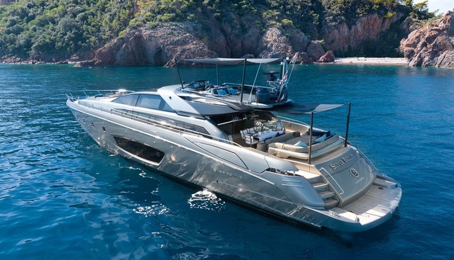 SILVER BREEZE yacht charter 5