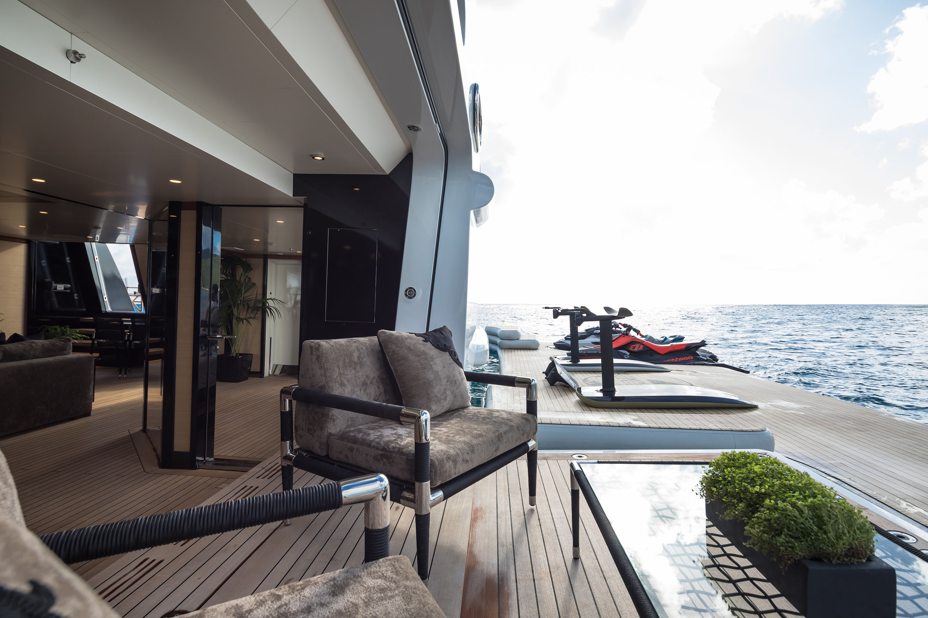 TRIUMPH yacht charter 5
