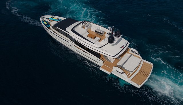 MINI K2 yacht charter 5