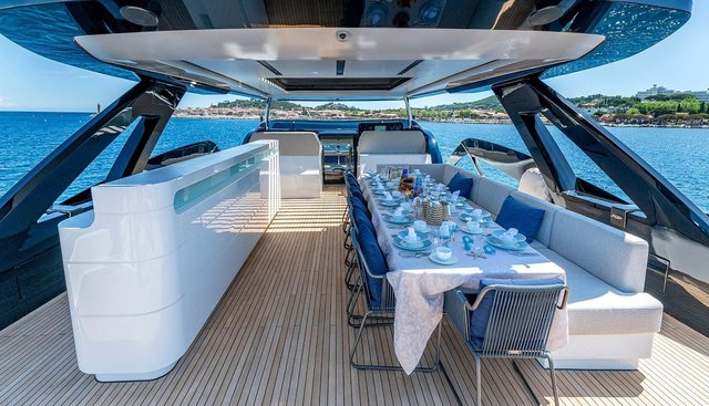 ARSANA yacht charter 4