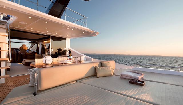 GRAN ABE II yacht charter 3