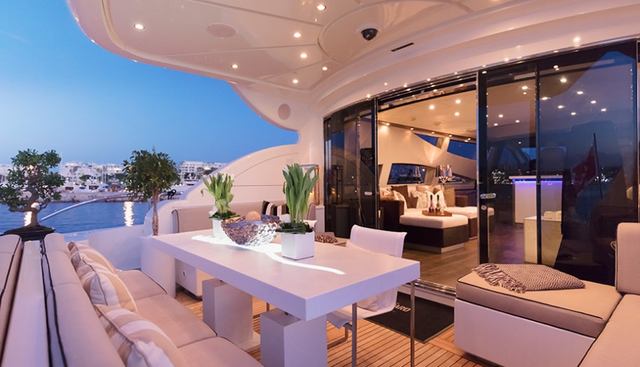 LEOPARD yacht charter 4