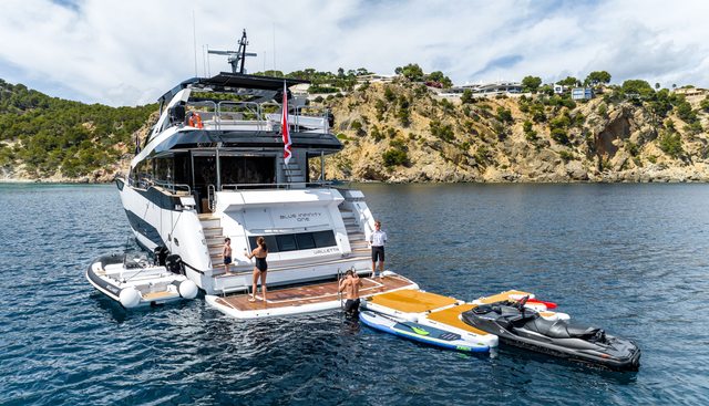 BLUE INFINITY ONE yacht charter 5