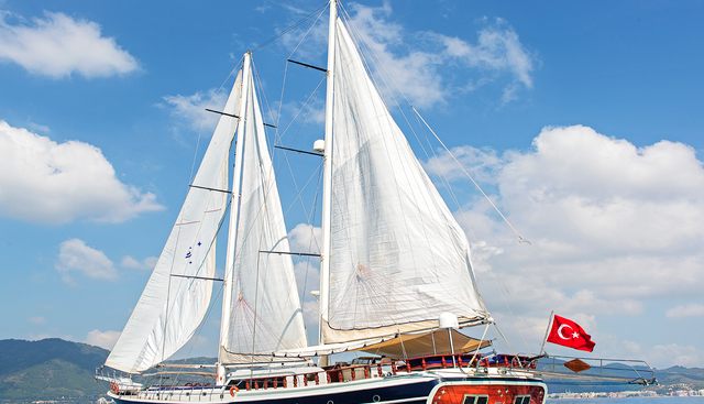 PERLA DEL MAR II yacht charter 5