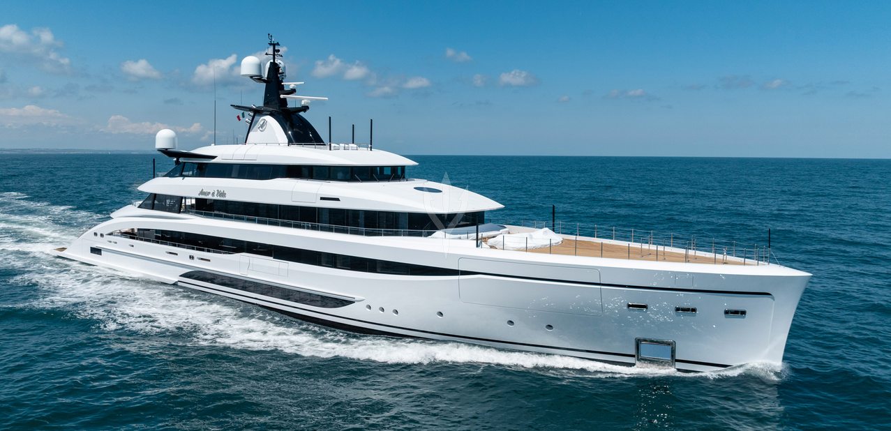 AMOR A VIDA YACHT CHARTER yacht charter