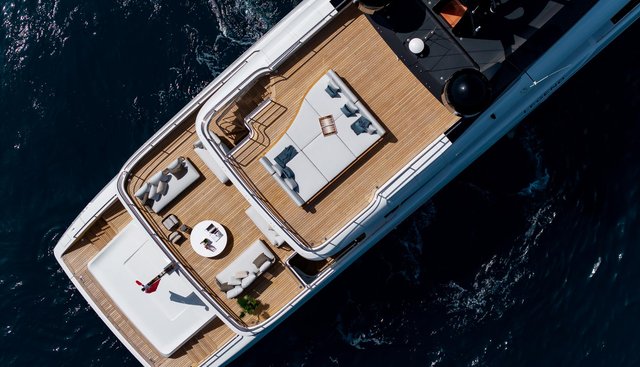 DAWO yacht charter 5