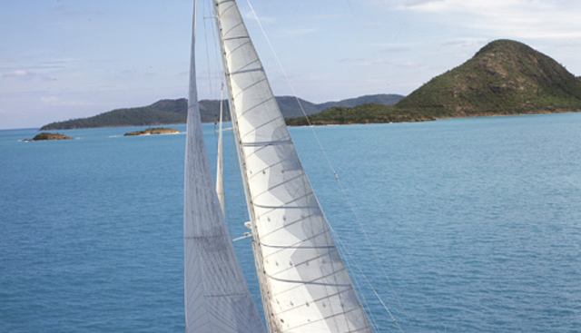 CAMPAI yacht charter 3