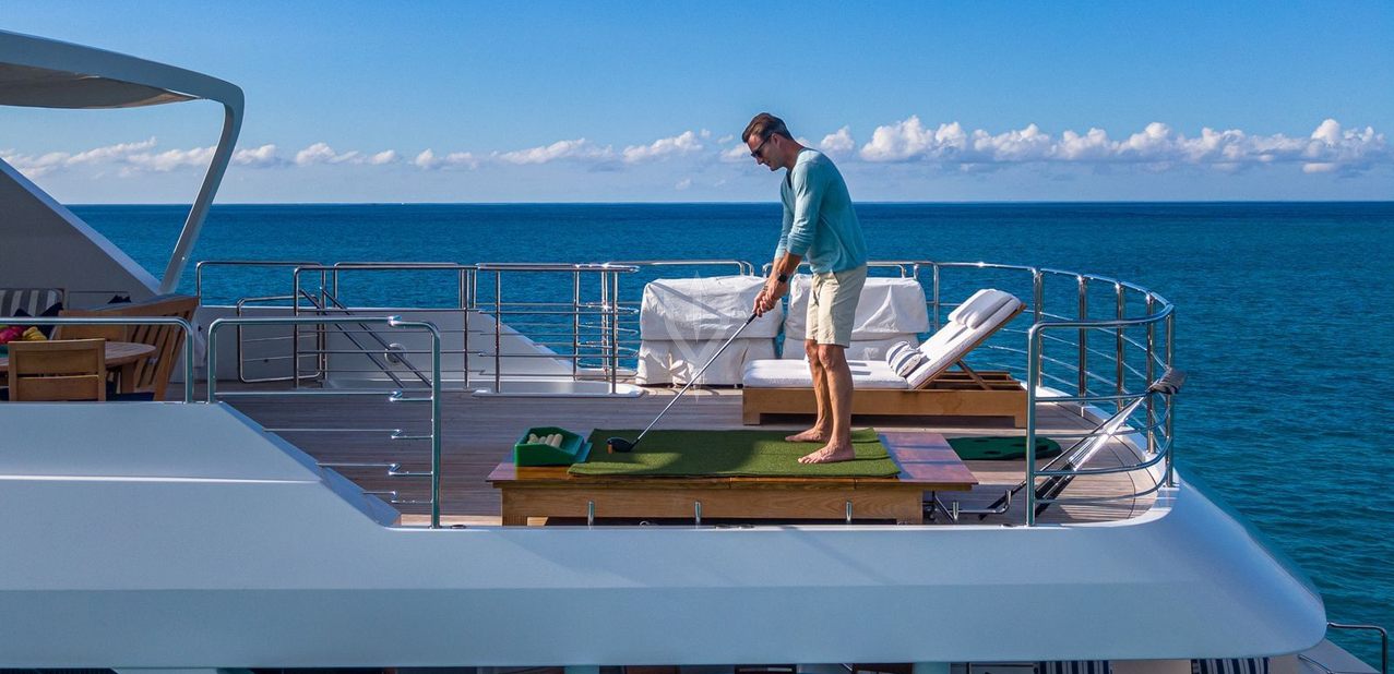 PISCES yacht charter 4